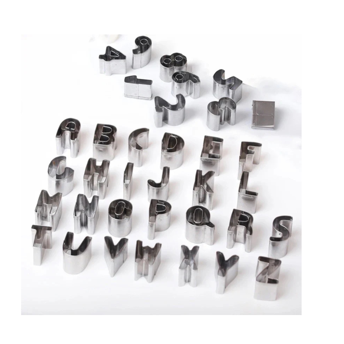 15585223700-design-sem-nome-1.png CORTADORES DE LETRAS EM INOX - Imagem 1